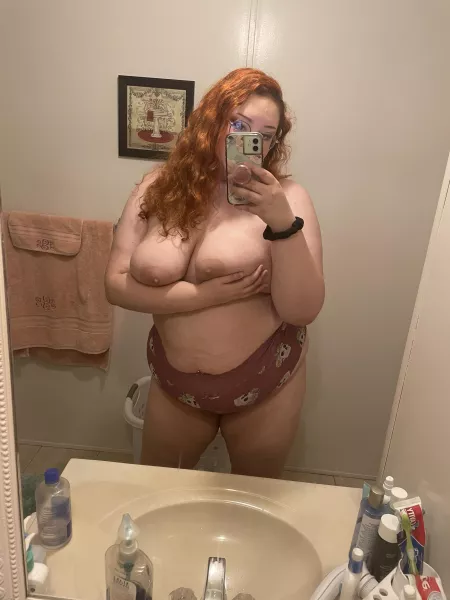 i decided to take this before i go out today 😘 by littletallbbw