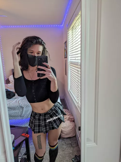 I didn't even realize yesterday was my cake day :( by JazzzBerrry