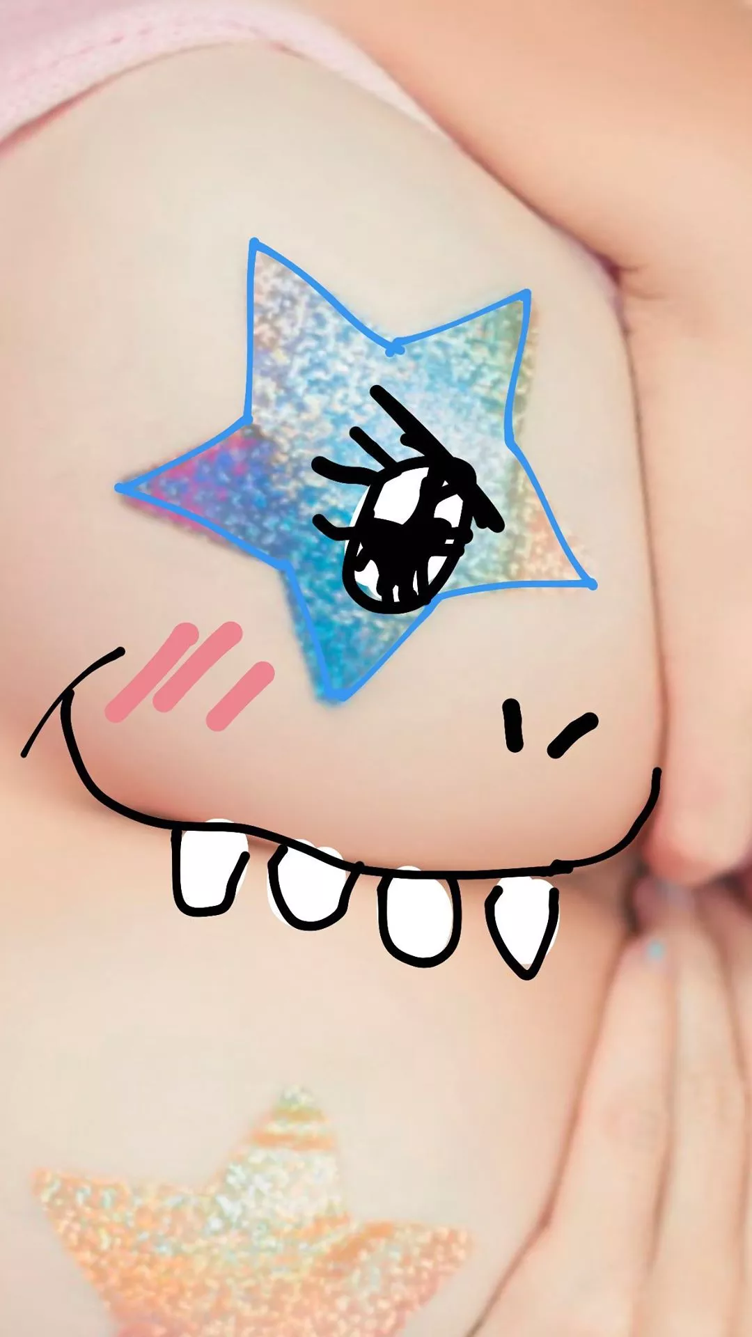 I didn't get it till i spotted her pinkies... posted by donvergas89