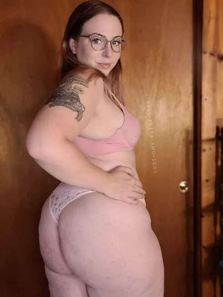 I do anal on the first date 😝🍑 by Bees-Trees-And-Seas