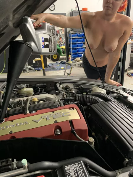 I do oil changes mysel[F] because most shops don’t do it right! by toraodyne