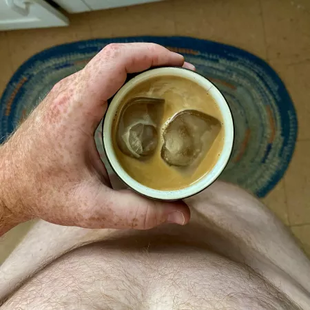 i don't drink hot liquids of any kind. that's the devil's temperature. by phonomonomenal