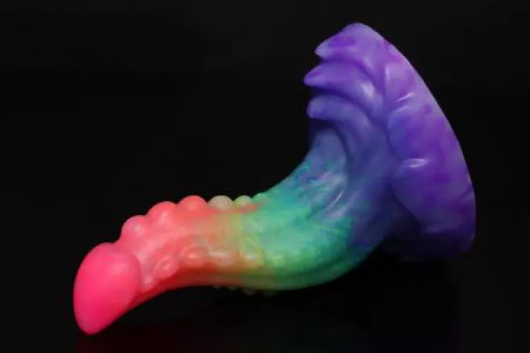 I don’t know how I was able to snag this S/M Aurora Pretzal 20mins into the drop today, but I am not complaining 🥺💗 by xServilexx