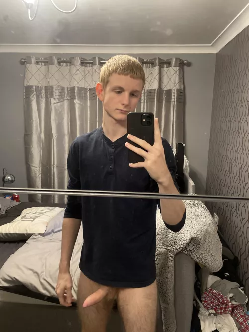 I don’t know what to say so here’s my dick by International-Ear223