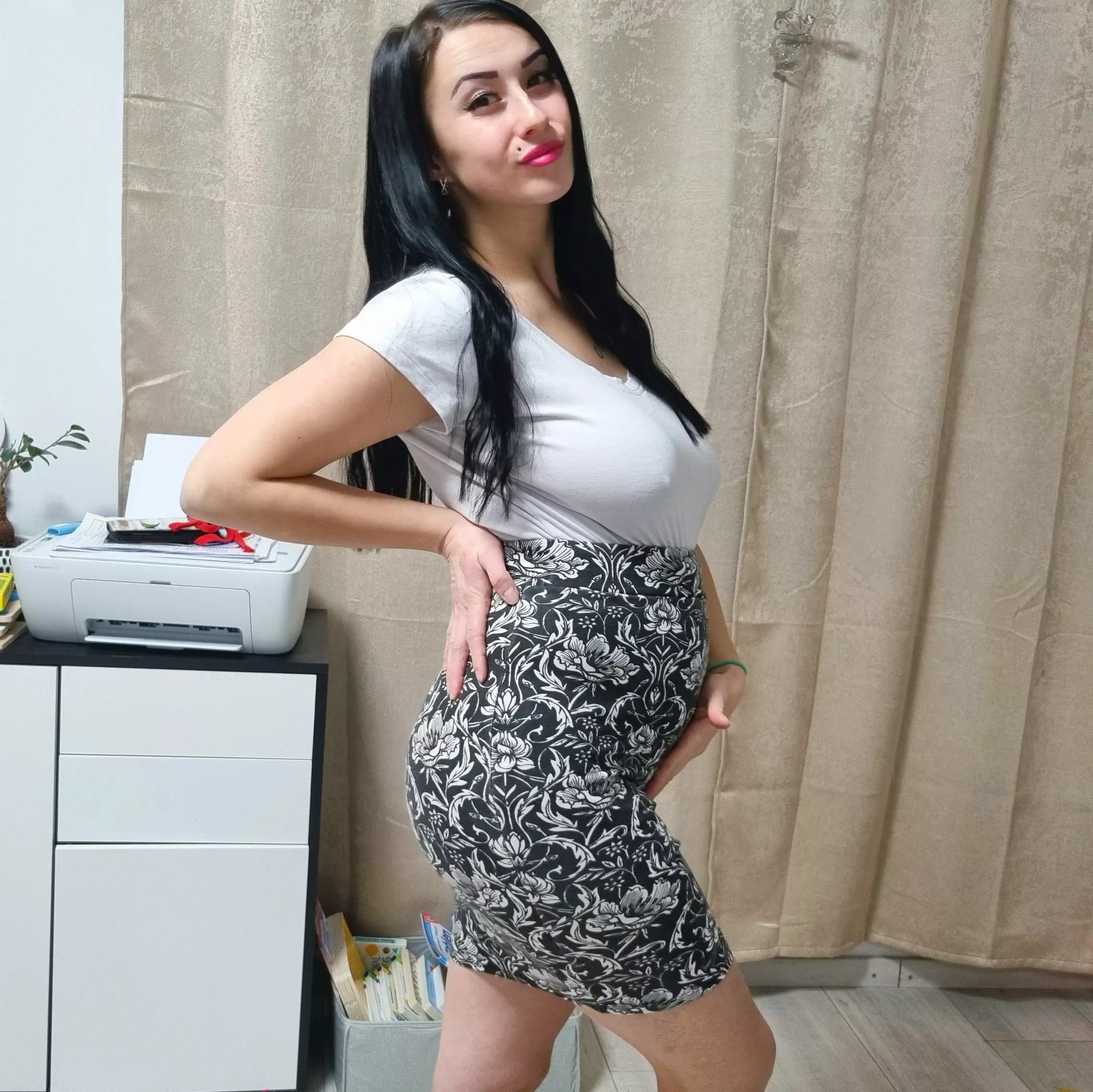 I don't like to wear a bra since I was first pregnant. Now it's my second pregnancy and still hate bra's 😅 posted by Amanda_Alvarez