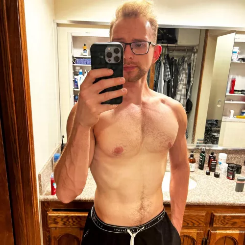 I don’t post often, but when I do, I don’t clean my mirrors beforehand by offbrandcontroller