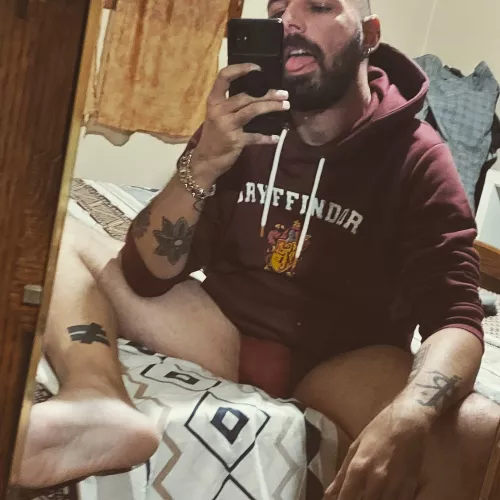 I don't think I fit in, but fuck it 🤣🤣 by french_beard