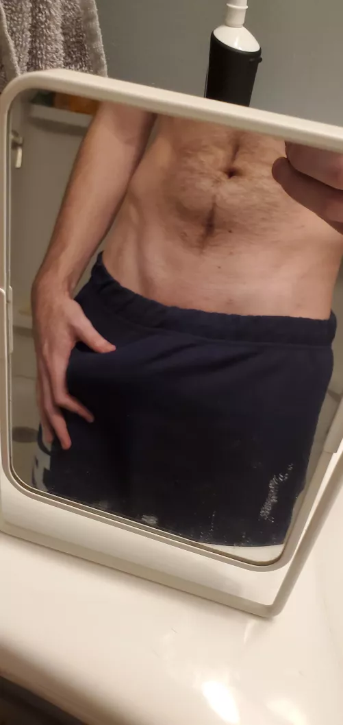 I don't think navy blue is a great color for a clean outline, but I tried my best! What do you think? by alt12427