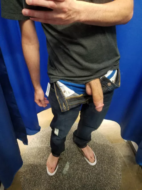 I don't think we're both going to fit into this size... by Jaysbig8