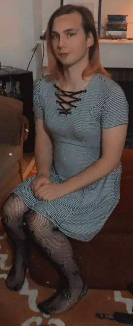 I don't usually like dresses on me but this one make me feel good. Also has pockets ☺ by Ramos_Dragon