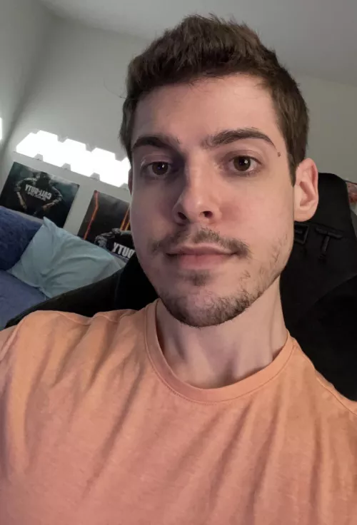 I don’t usually wear the color peach by casscagex