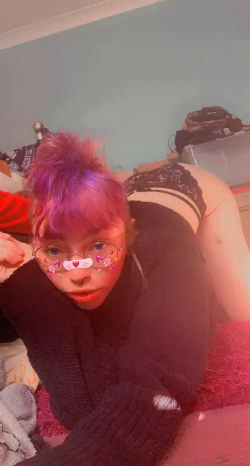 I don’t wanna put pants on EVER >o< by fairy-little