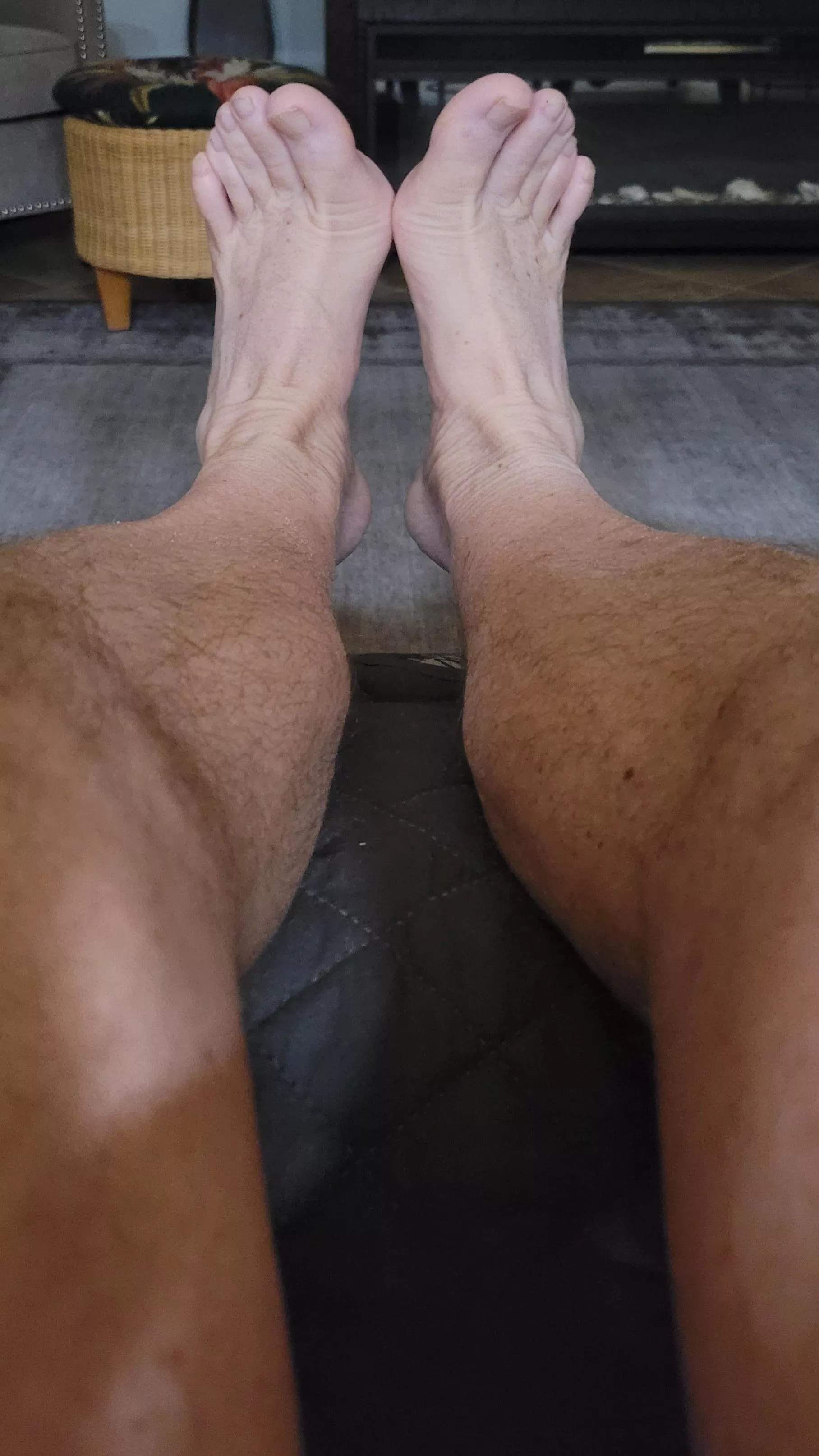 I don't want to go to work today, what would you do to make me stay home today 😋💦💦💦💦 posted by happy-sole