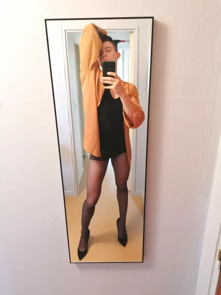 I don't want to stay calm 👄 by FrenchTrapX