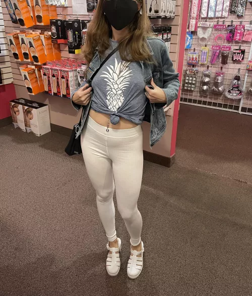 I dress her up for your enjoyment by BetaCple