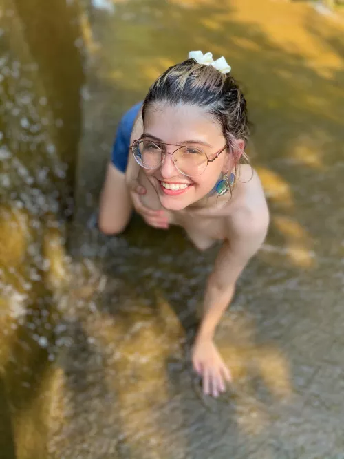 I enjoy giving nature blowjobs, what about you ? by NowAmazing_grace_