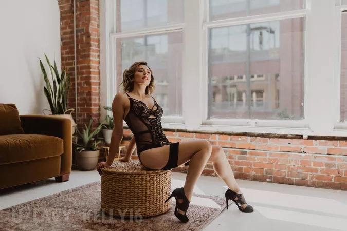 I feel 100% sexy when I lounge around in lingerie by lacy_Kelly16