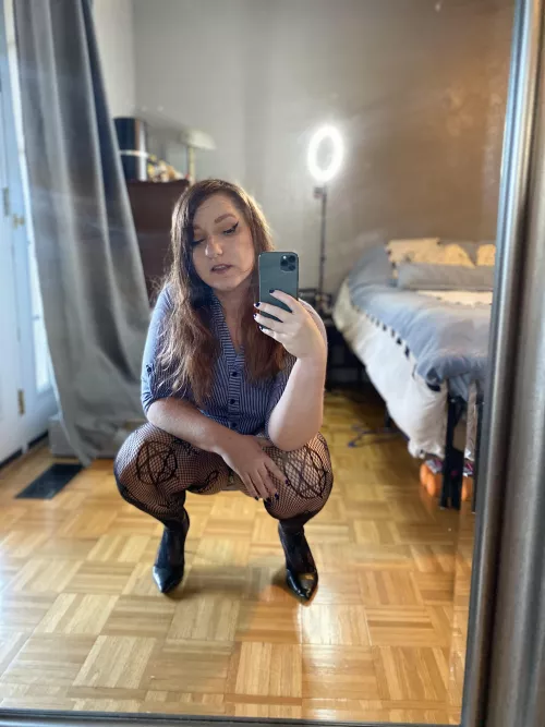 I feel edgy in these tights! by daintyporcelaindoe