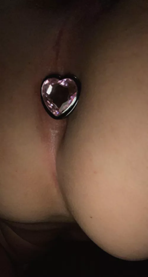 I feel like such a cute slut with my buttplug in my pretty bussy do you like it daddy? 🥰🍑💦 by pookiebutt8