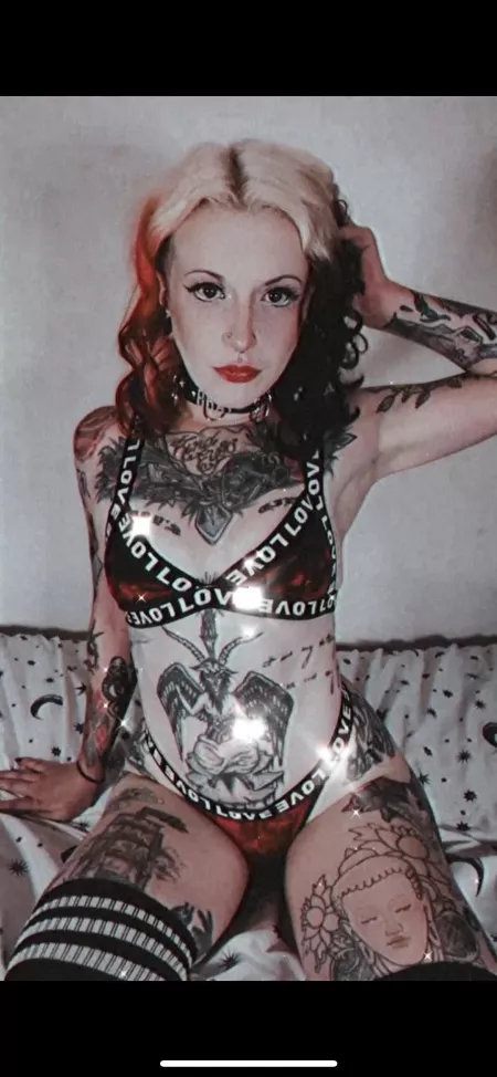 I feel pretty unstoppable by InfinityWhore0