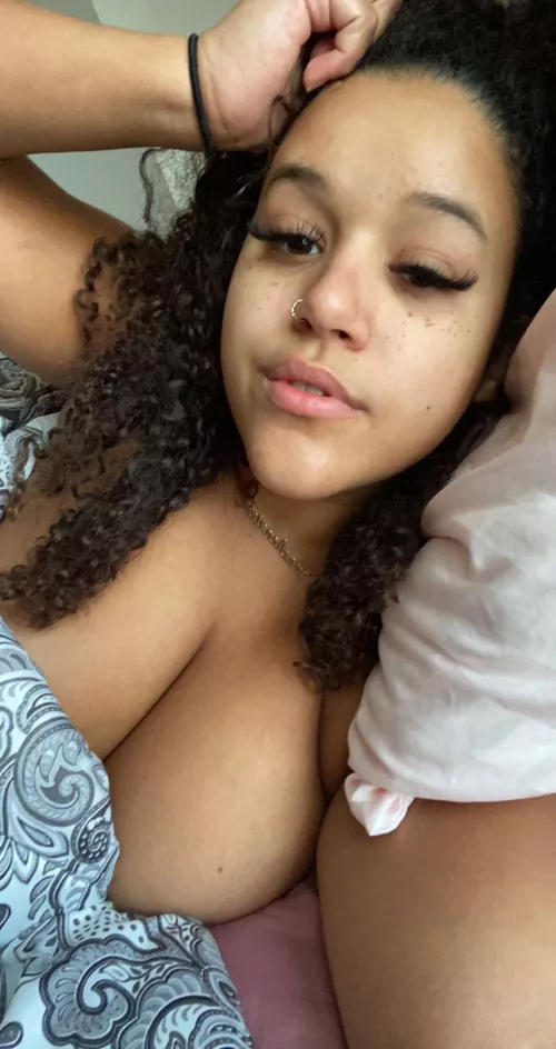 I feel real lucky to have some freckles, what do you think of them? by thiccfairy979