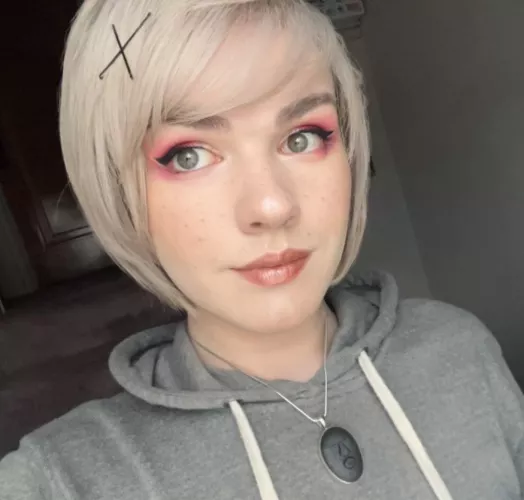 ❤️I feel really cute here c:❤️ by DaniNebula