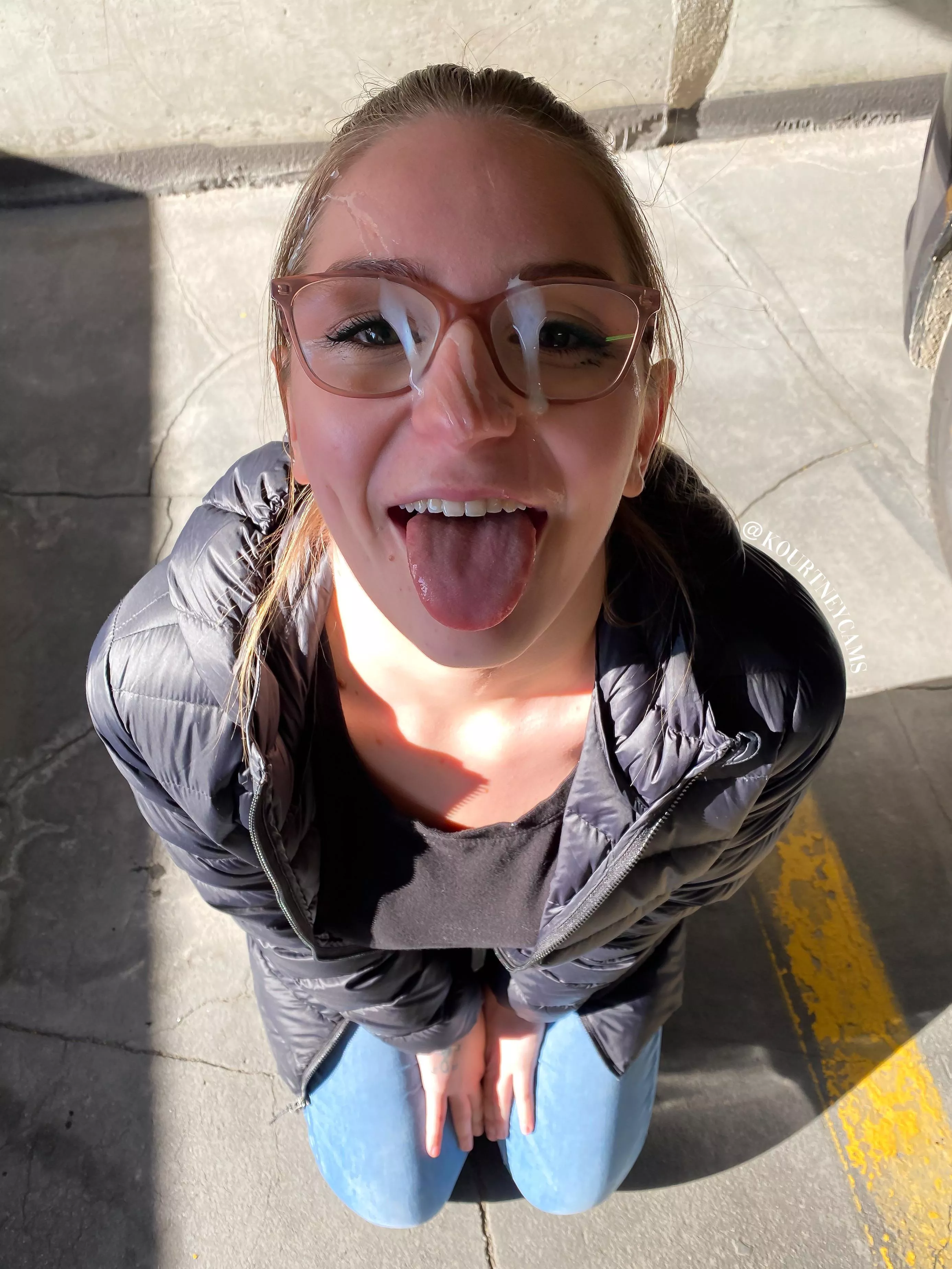 I feel so hot with thick cum all over my face 😍 posted by KourtneyCams___