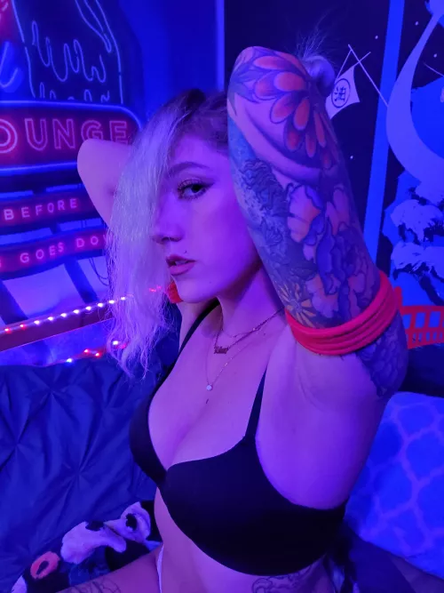 i feel so vulnerable when you tie me up by vulpenira