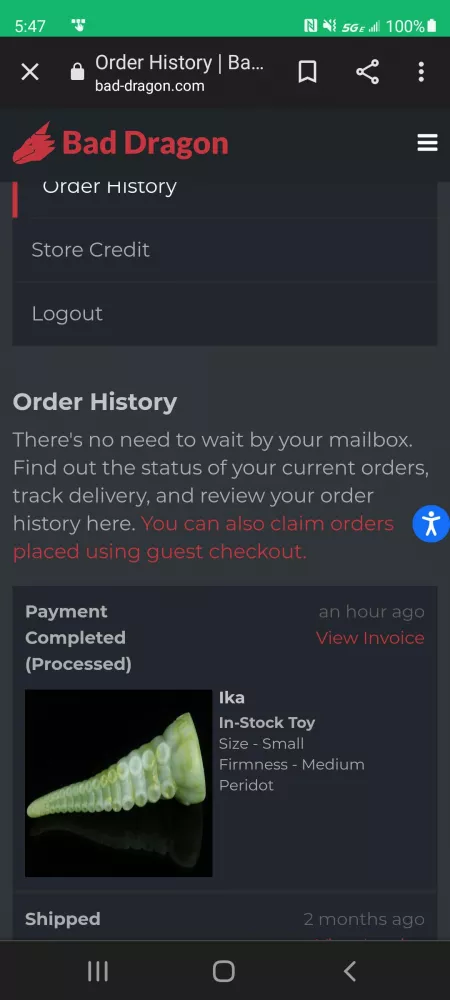 I finally found a pretty Ika 😍 by Swimming-Point1953