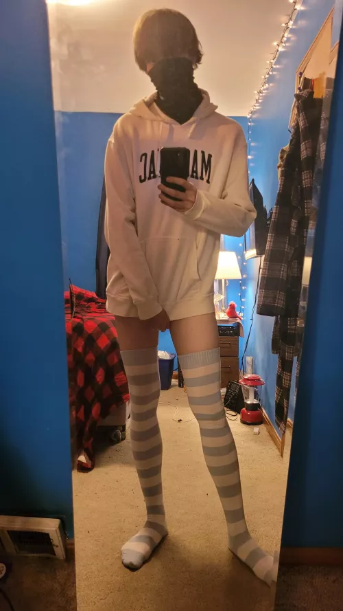 I finally found some stripy thigh highs that fit! How do they look? by Bacon_Byte
