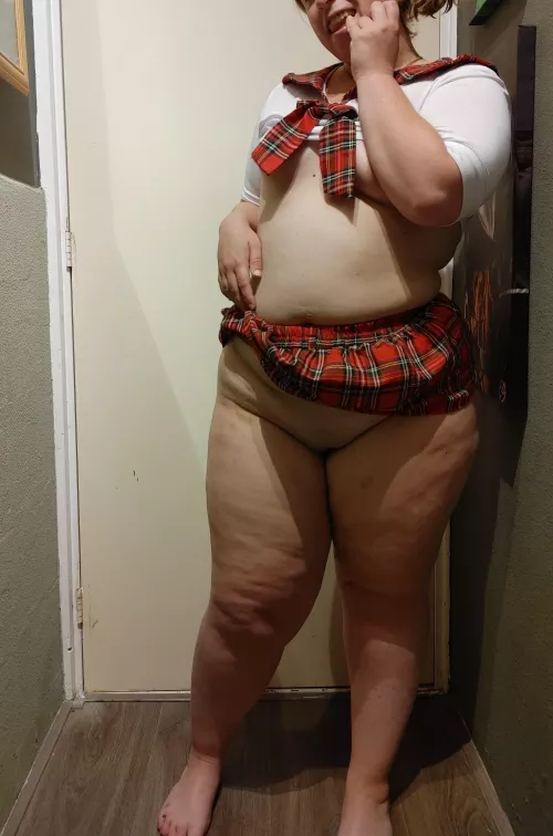 I fit the description, do I not?😇 by StrangerThingsPOV