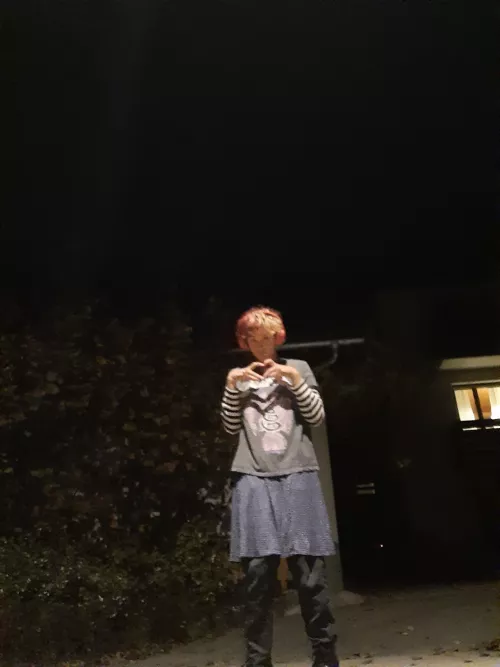 I found a skirt 🥳🥳🥳 so be pripered 4 me spaming pic in it uwu by popcor_was