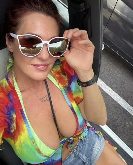 I found my actual stepmoms nudes by Tribmystepmom