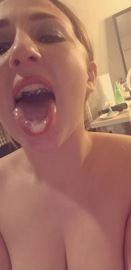 I gargled and then swallowed every drop🤤 by lexxiskybabe