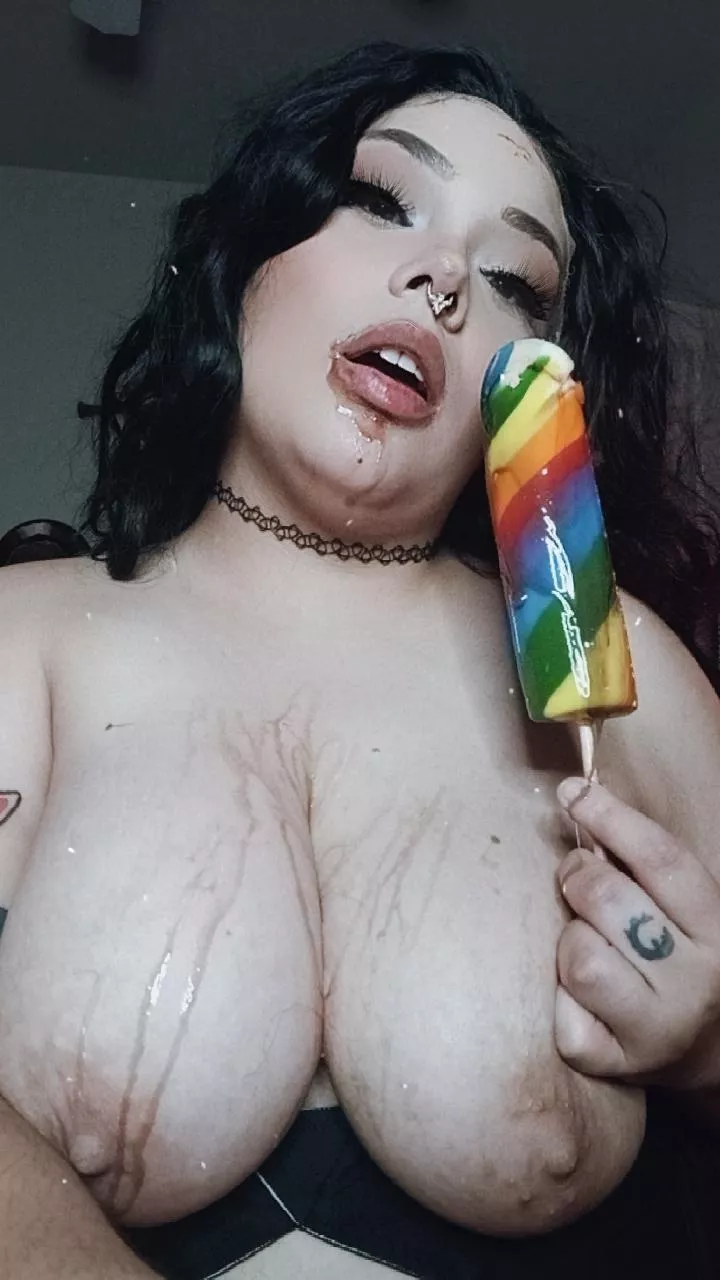 I get so messy when I suck on things. posted by gonniebonzo