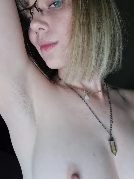 I get so much feedback posting here- got a request to grow it out. Im trying for the 1st time.. ever! It begins by TIDYGIRL330