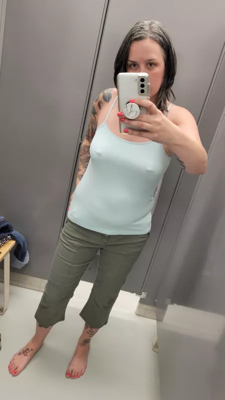 I get some stares but no bra is the only way to go by ChelseaRose_xo