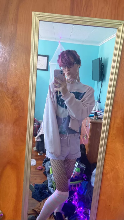 i go back to december all the time 🤍 (dec 2021 tb) by babyigetmystified13