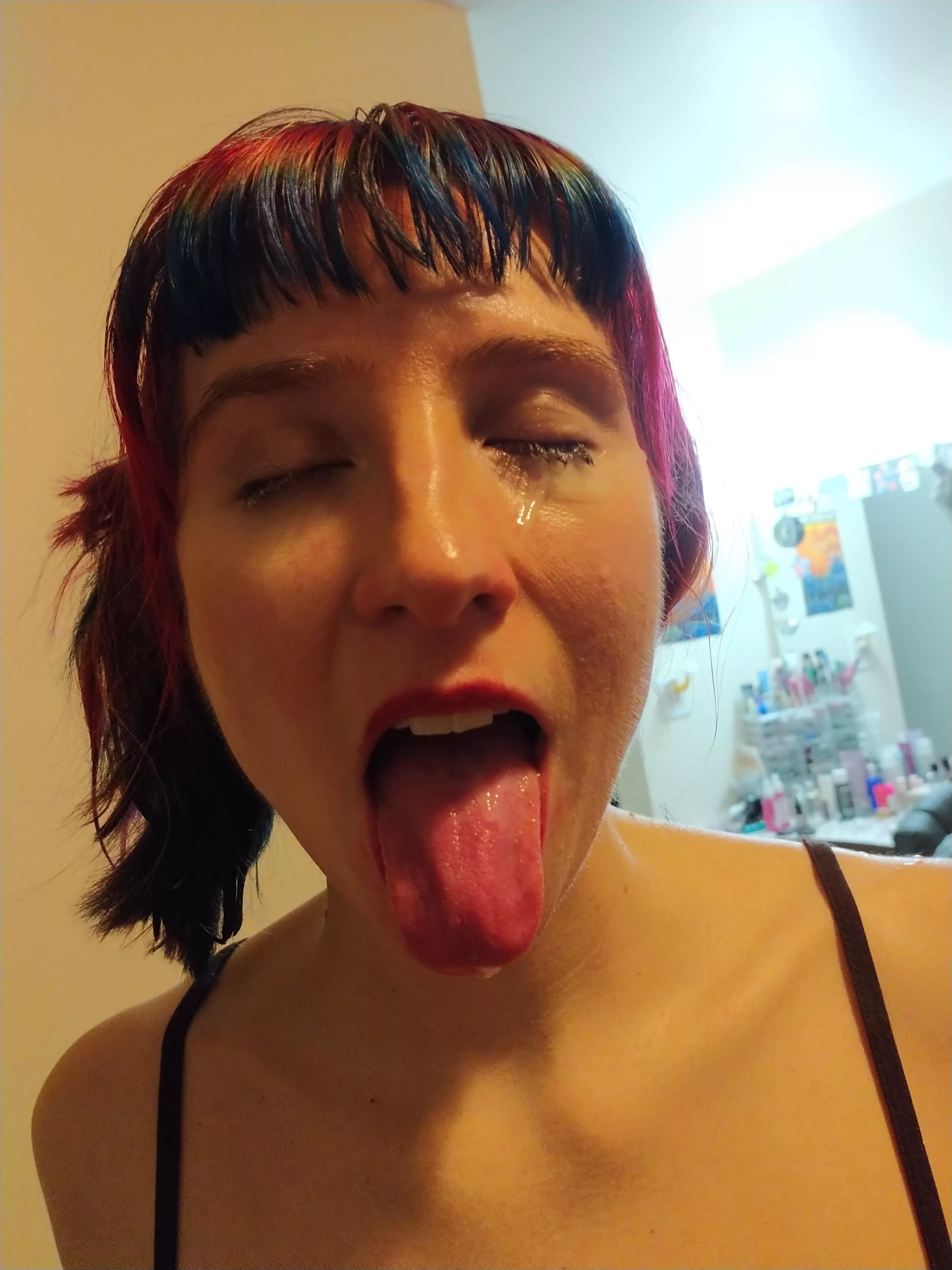I got a face full of cum & I love it! posted by 420_maryjayne_