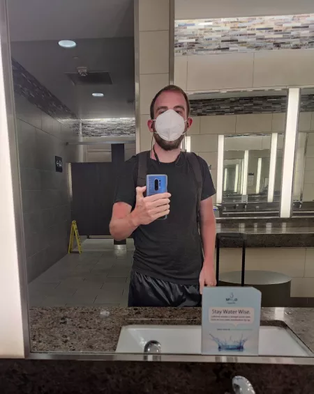 I got a liiiiiittle bit sunburned yesterday 🥵 by look_at_my_posts