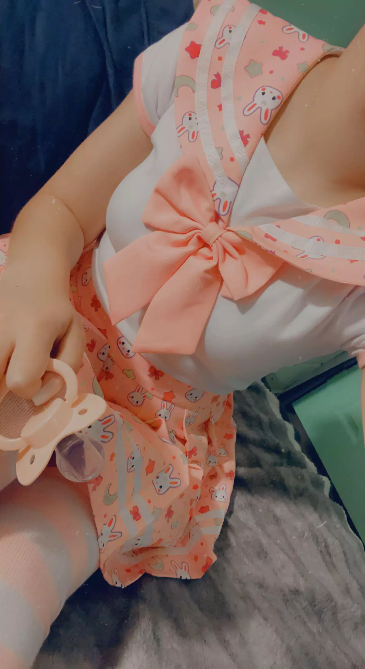 I Got A New Onesie!! What Did You Get??💕💫🐰 posted by Private1stCrayon007