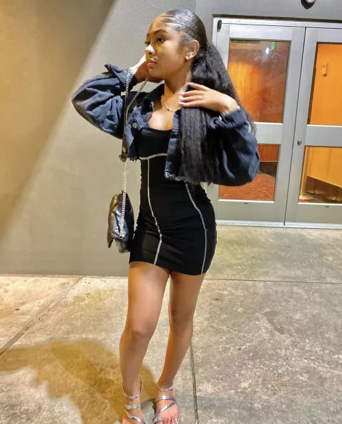 I got her nudes and @ by Rsriece