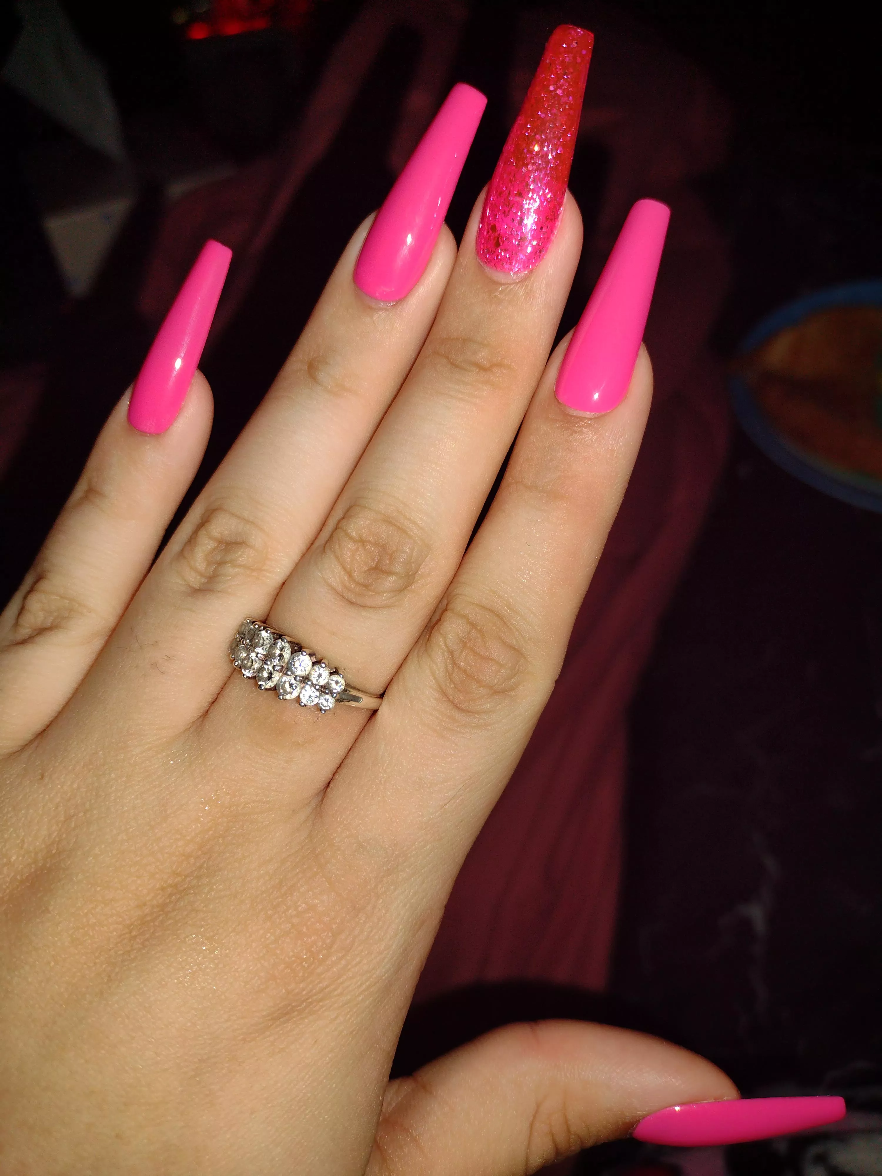 i got my wittle nails done 🥺 posted by Nillawafeerr