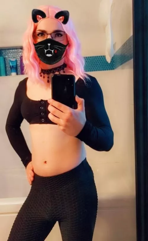 I got pink hair😊 by Charlotte_Rose0816