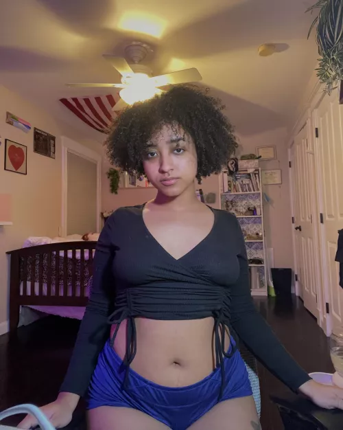 i got this new shirt & i rly like it ^.^ by brwneyedbroad