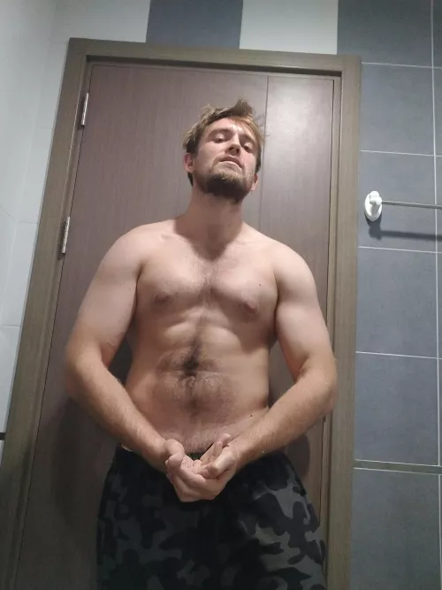 I guess I'm flexing a bit on that one ^^ by BenUKfriendly