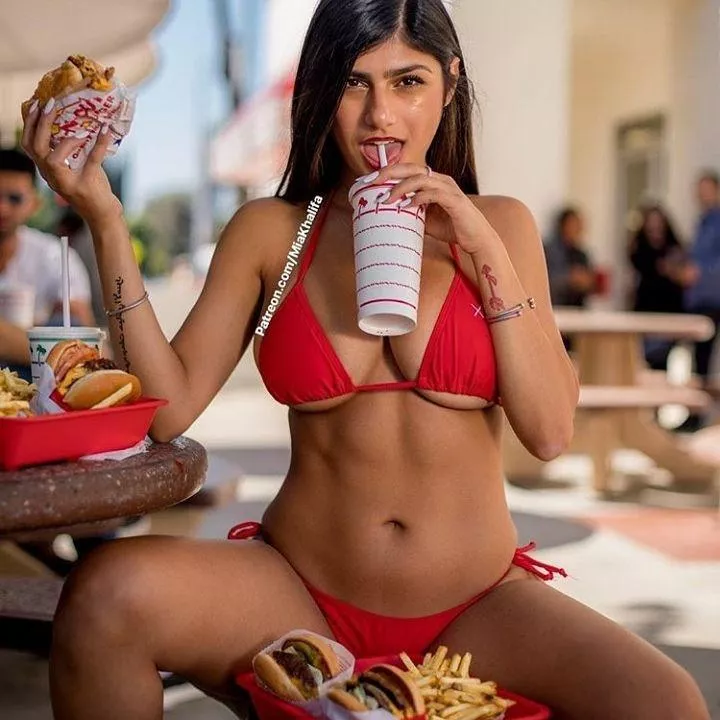 I guess she only does cam stuff now posted by Shivn