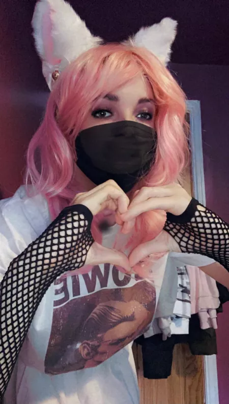 i had a rough few days but i decided to come back here, you guys make me feel so loved ❤️ by Croissant-Dropper