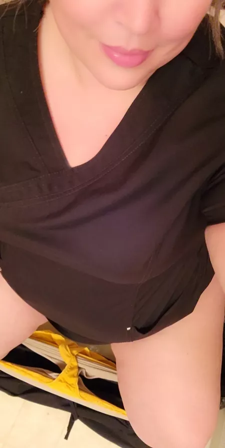 I had to pee so bad it was almost a pee-gasm! All nurses know what I'm talking about! by BunnyBlueMidnight