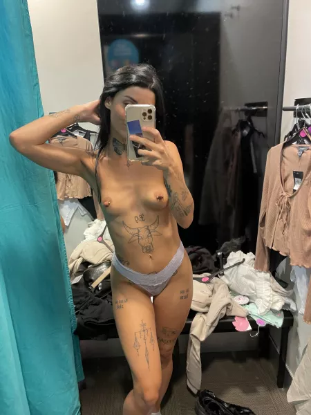I have NOTHING to wear 🙀 [f] by Veganessa_1